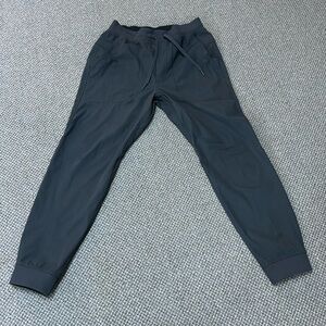 Lululemon ABC Joggers *shorter 28inseam men’s medium obsidian